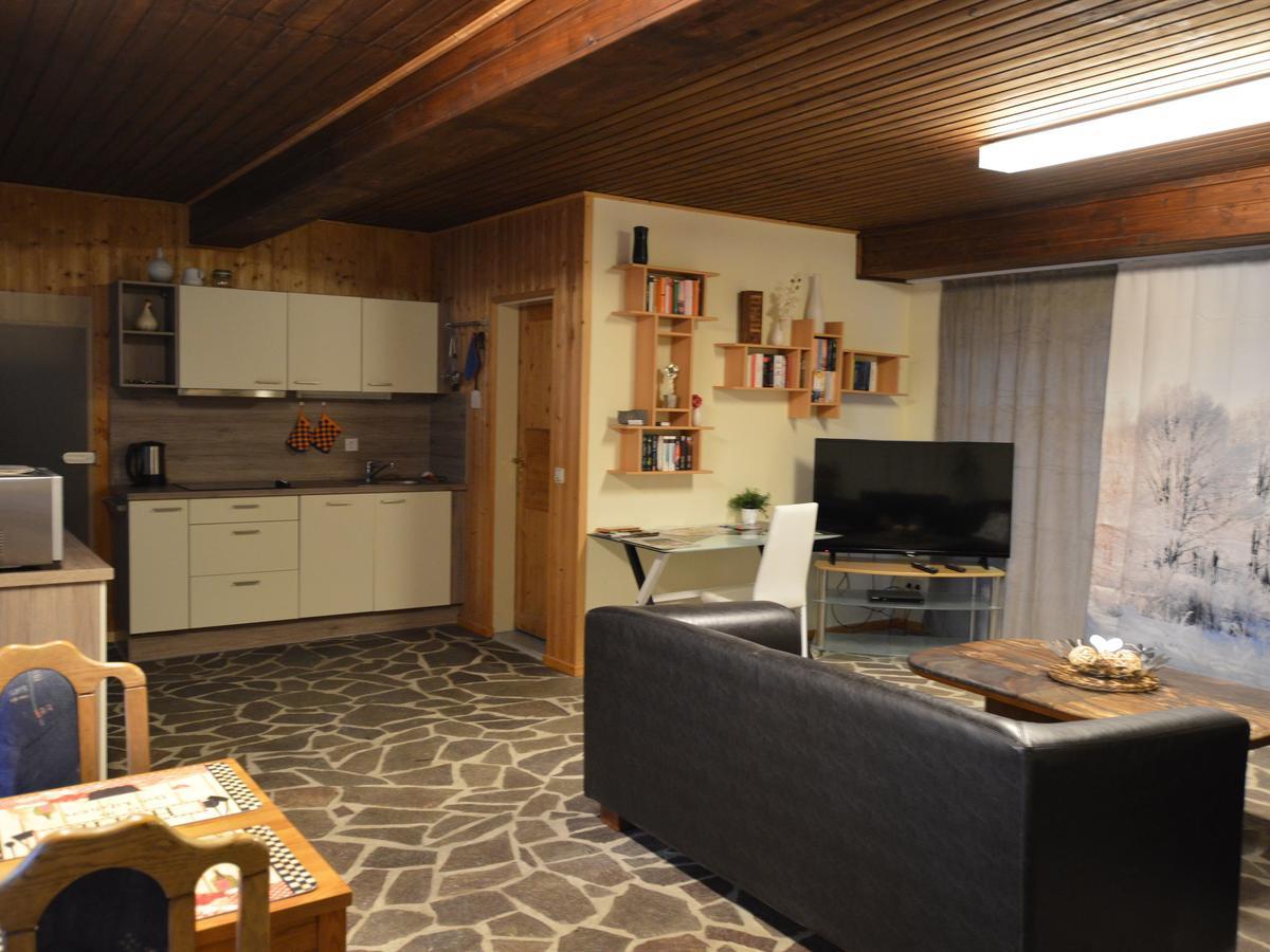 Apartment In The District Of Manderscheid Eksteriør billede